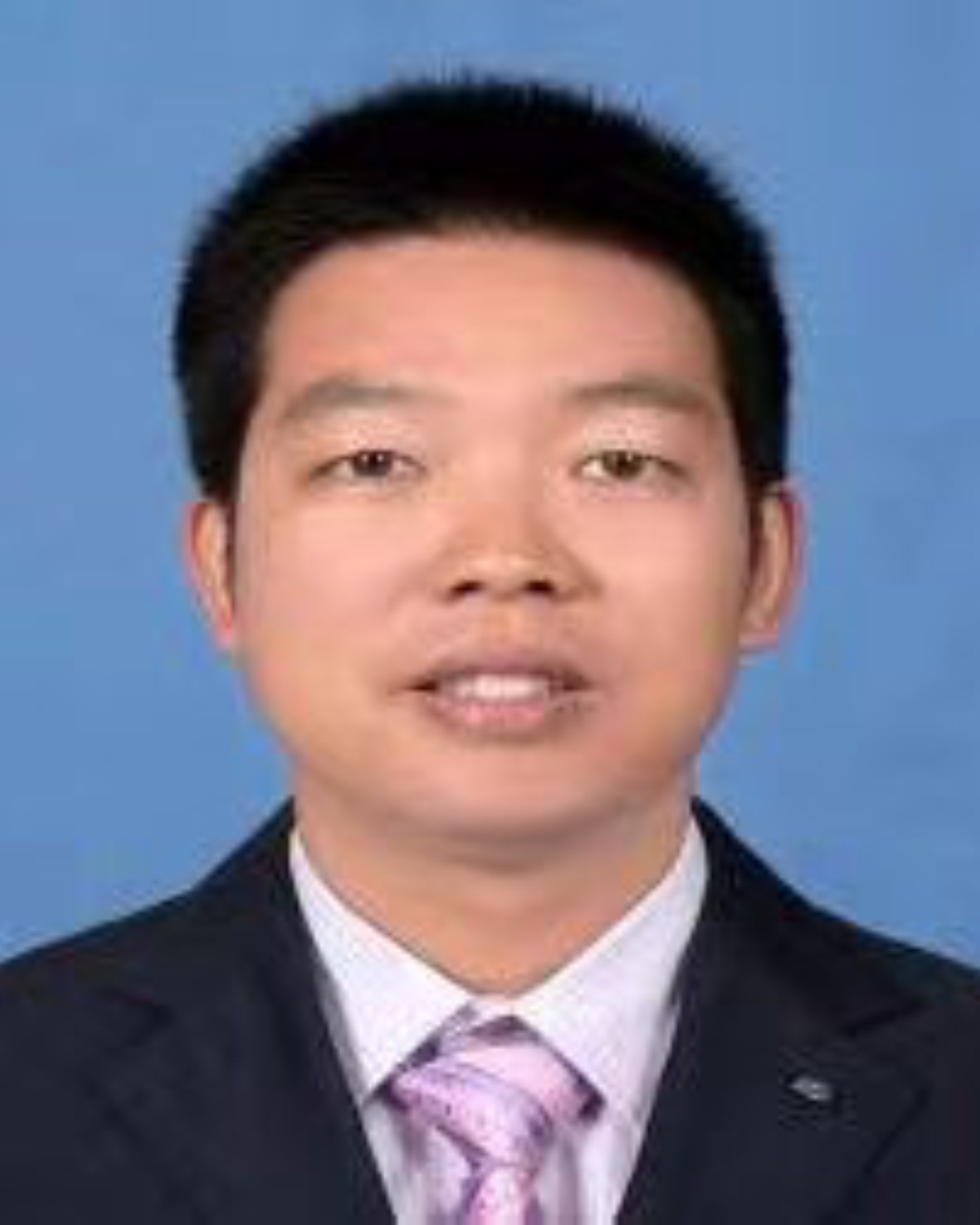 谌宏伟