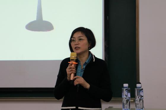 江西财经大学彭晓洁教授应邀来校开展学术报告会