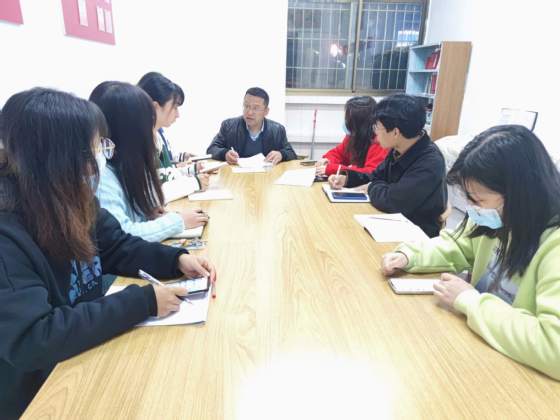 经济管理学院持续推进红色班级标准化建设